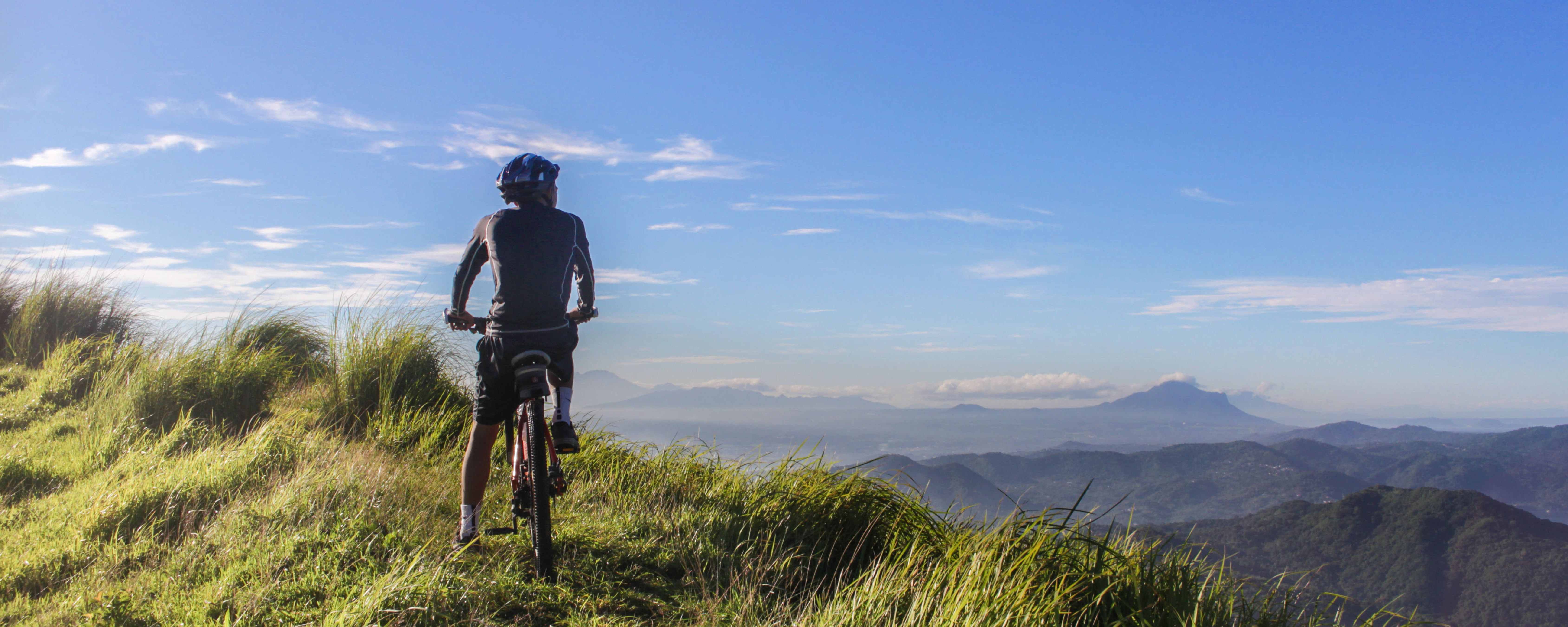 AVA étend son offre d’assurance voyage au vélo